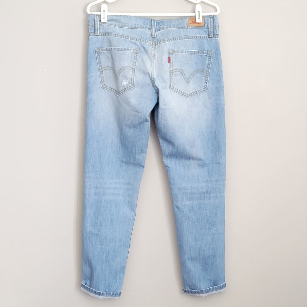 Levis Boyfriend Crop 513 Jeans. - Picture 2 of 3
